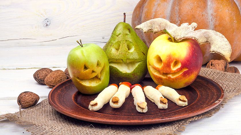 easy-healthy-treats-for-halloween1