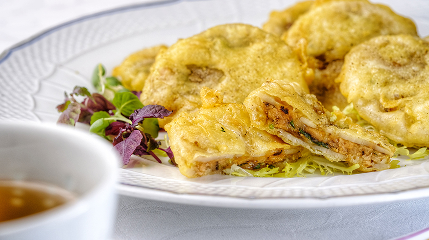 fried-pork-stuffed-with-lotus-roots