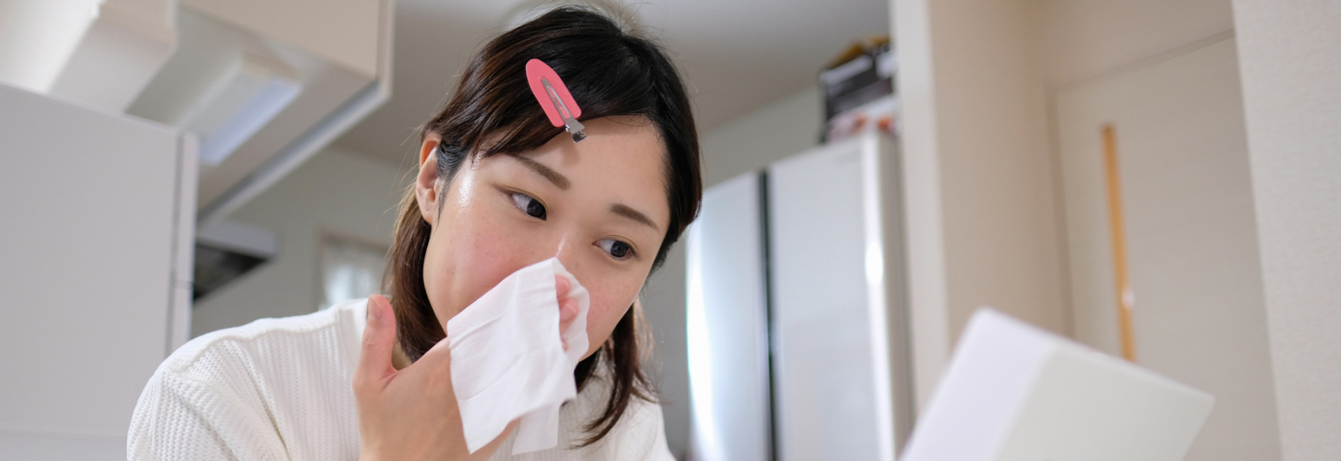 oily-skin-causes-symptoms-treatment