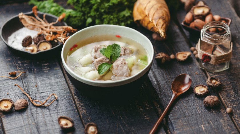 Traditional Chinese Medicine Health Tips and Recipes for Summer